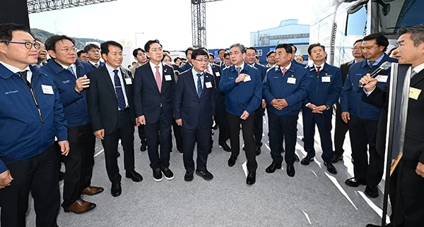 Hyundai Motor inicia la construcción de una
planta de producción de pilas de combustible de hidrógeno  en Corea
